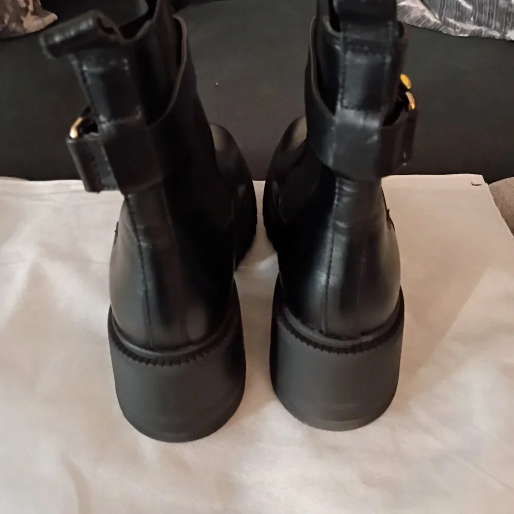 STEVE MADDEN BLACK LEATHER GATES WOMEN'S BOOT SZ 10 NWOT NWOB - Picture 10 of 11